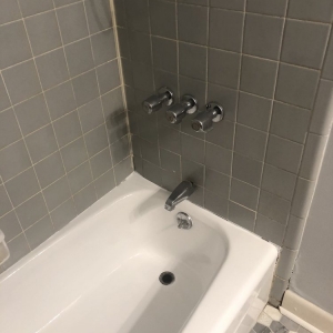 Photo of Bathtub and Kitchen Countertop Refinishing