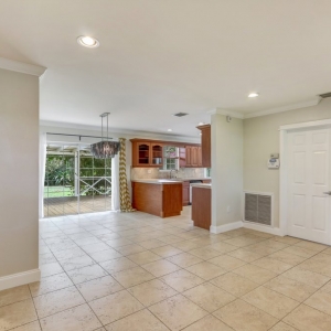 Photo of Raymond Goirigolzarri - RESF Real Estate