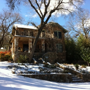 Photo of Carrie Bills - Green Mango Real Estate