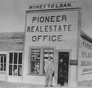 Photo of Pioneer Loan Centers
