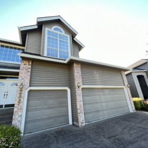 Photo of PNW Clean Gutters And Pressure Washer