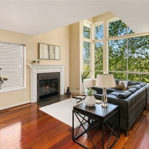 Photo of Chris Kallin - Realogics Sotheby's International Realty