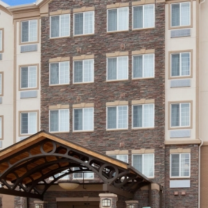 Photo of Staybridge Suites Milwaukee Airport South
