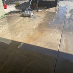 Photo of oze power wash cleaning