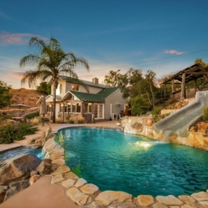 Photo of Glen Henderson & Shannon Keatley - Big Block Realty