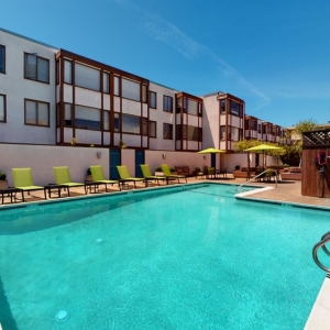 Photo of 240 Dolores