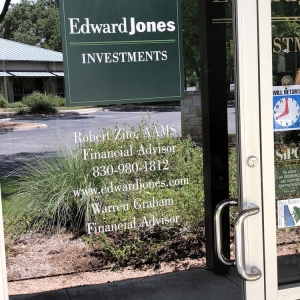 Photo of Edward Jones - Financial Advisor: Robert T Zito