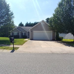 Photo of Keyrenter Huntersville Property Management