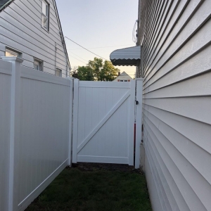 Colonia Northeast Fencing