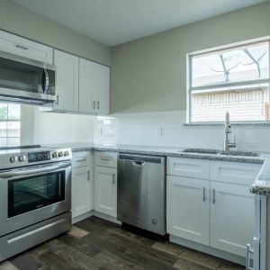 Photo of Ideal Floors - Duncanville