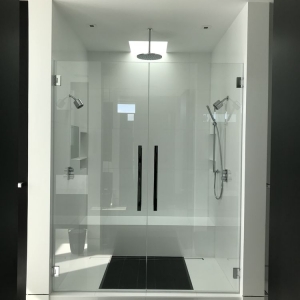 Photo of Alcosta Shower Door
