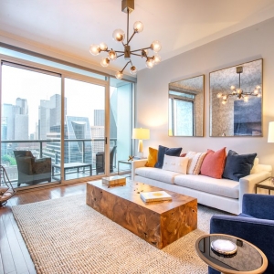Dallas 1900 McKinney Luxury Apartments