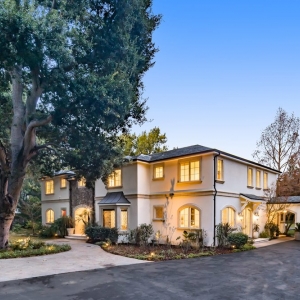 Photo of DeLeon Realty