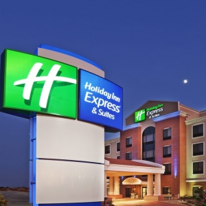Photo of Holiday Inn Express & Suites Oklahoma City West-Yukon