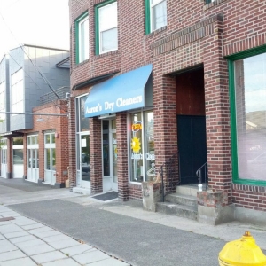 Photo of Aaron's Dry Cleaners