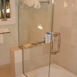 Saratoga Argonaut Glass & Mirror