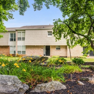 Photo of Sherry Lake Apartments