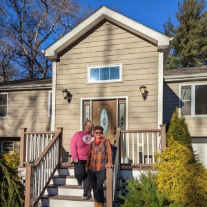 Photo of Elizabeth Bain - Commonwealth Standard Realty