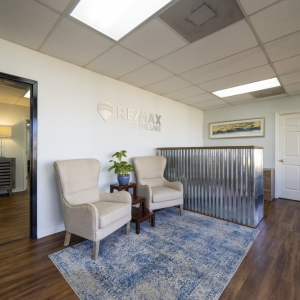 Photo of Re/max At The Lake