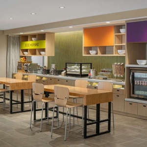 Photo of Home2 Suites Des Moines at Drake University