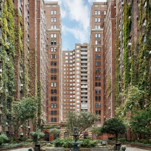 Photo of London Terrace