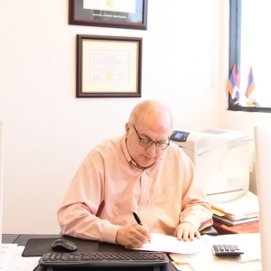 Photo of Ara D Kassabian, CPA