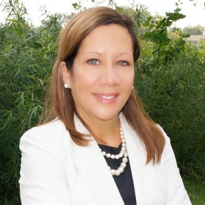 Photo of Rebecca Simonton
