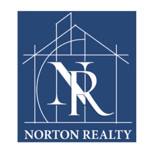 Photo of Lindsay Bjerke - Norton Realty