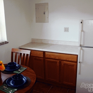 Photo of Cloverleaf Village Apartments