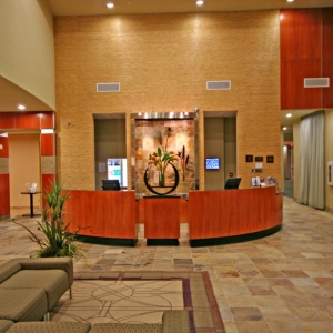 Photo of Holiday Inn & Suites Williamsburg-Historic Gateway