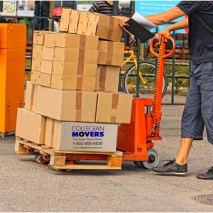 Photo of Collegian Movers