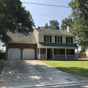 Photo of Valerie Taylor - The Real Estate Group