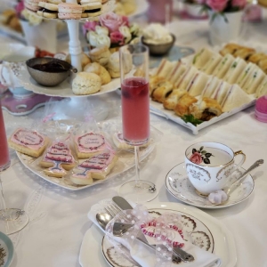 Photo of Pretty Posh Parteas