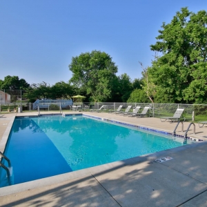Photo of Willow Creek Apartments