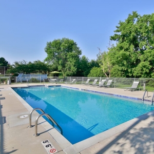 Photo of Willow Creek Apartments
