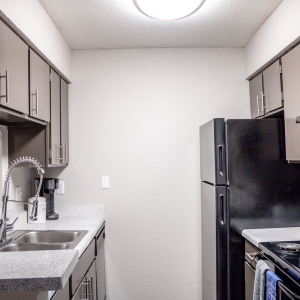 Photo of O'Connor Oaks Apartments