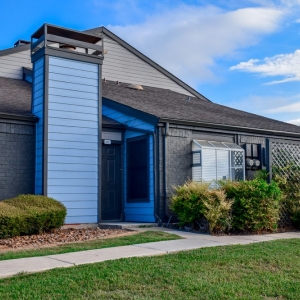 Photo of O'Connor Oaks Apartments