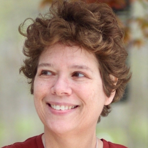 Photo of Claudia Ribas, LCSW