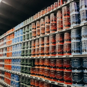 Photo of Dages Hikes Point Paint & Wallpaper East