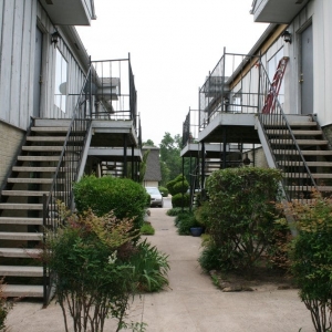 Photo of Arbor Glen Apartments