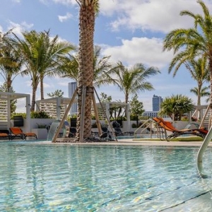 Photo of AMLI Midtown Miami