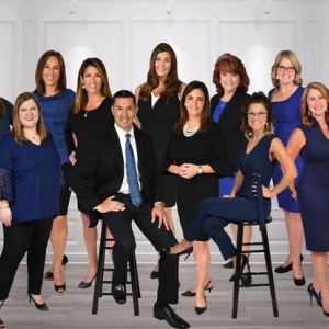 Photo of RE/MAX Legends -The Matthews Team