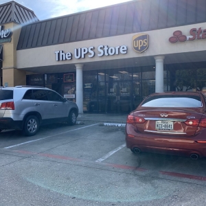 Farmers Branch The UPS Store
