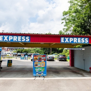 Photo of Mr Speedy's Car Wash