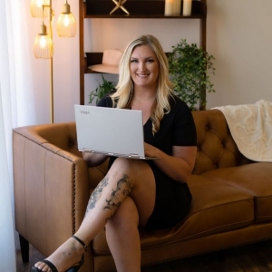Photo of Tera McCann Soushek - The Agents Real Estate Group
