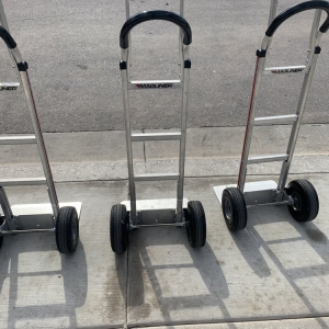 Photo of Gio's moving