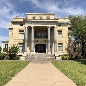 Photo of Alexander Mansion
