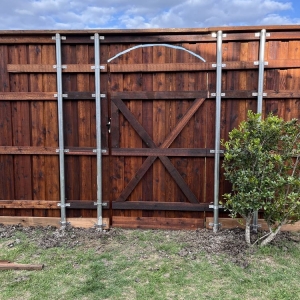 Lewisville Flores Fencing