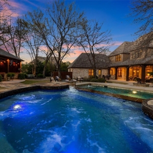 Photo of Luxury Home Realtors