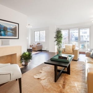 Photo of New York Floorman